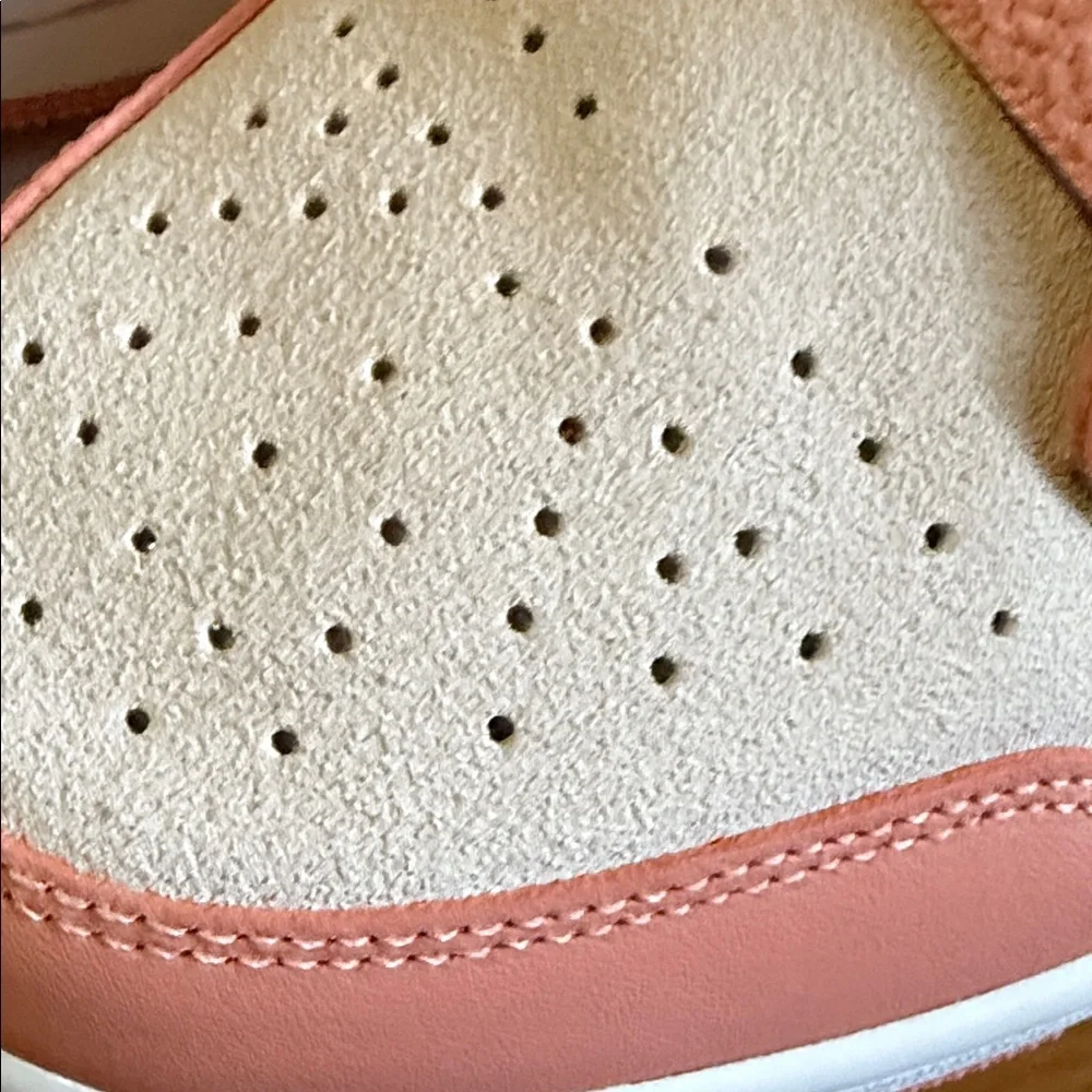 Jordan 1 low Athletic Shoes Pink and Green - Picture 4 of 6